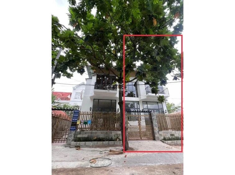 House for rent in compound Thao Dien - 1