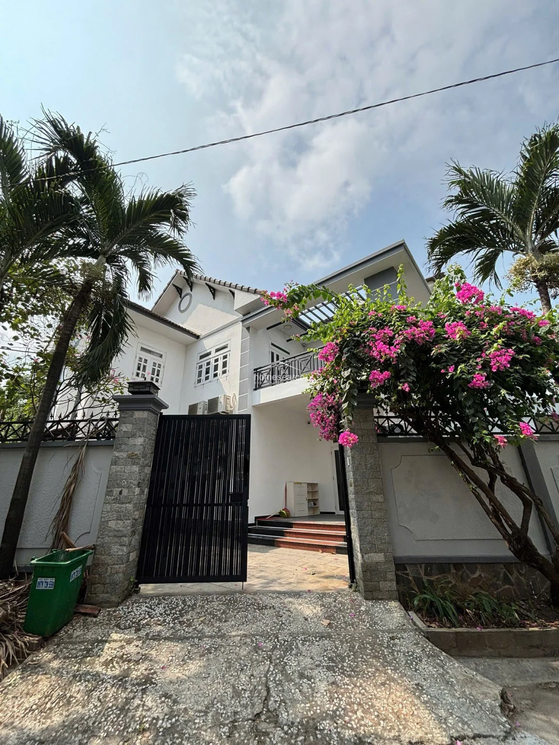 Villa for rent in An Khanh in An Khanh - Photo 1