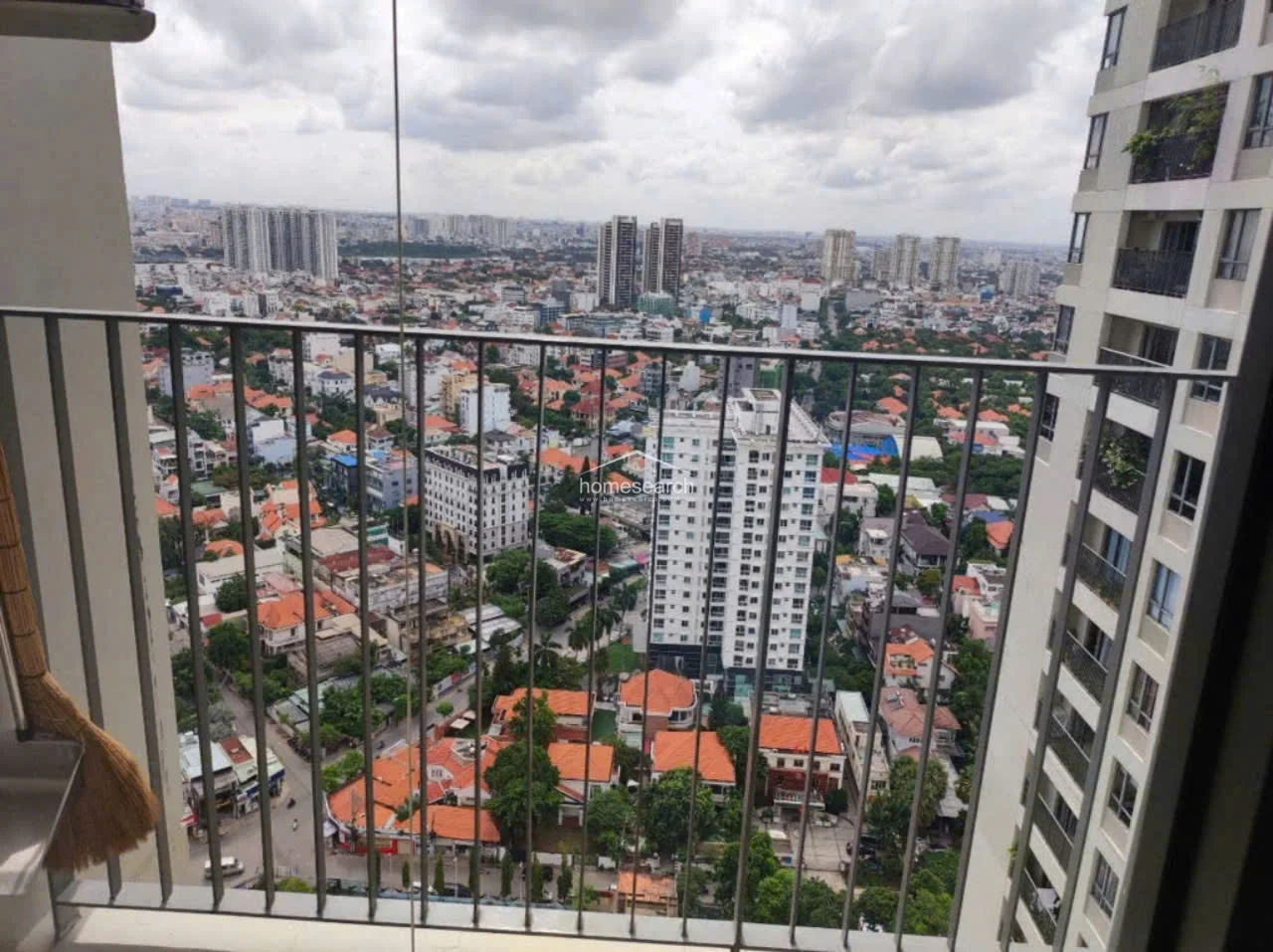 4 Bedroom apartment in Masteri Thao Dien for rent - 11