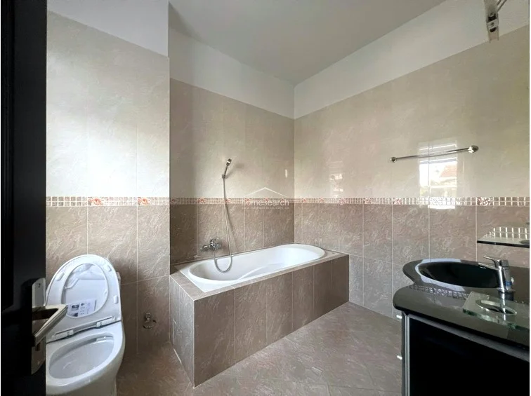 Stunning 4-Bedroom Villa for Rent in Thao Dien, Thu Duc City - 15