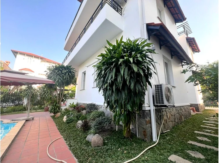 Stunning 4-Bedroom Villa for Rent in Thao Dien, Thu Duc City - 2