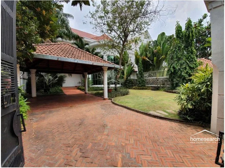 Villa for rent in compound Thao Dien - Dist.2 - 37