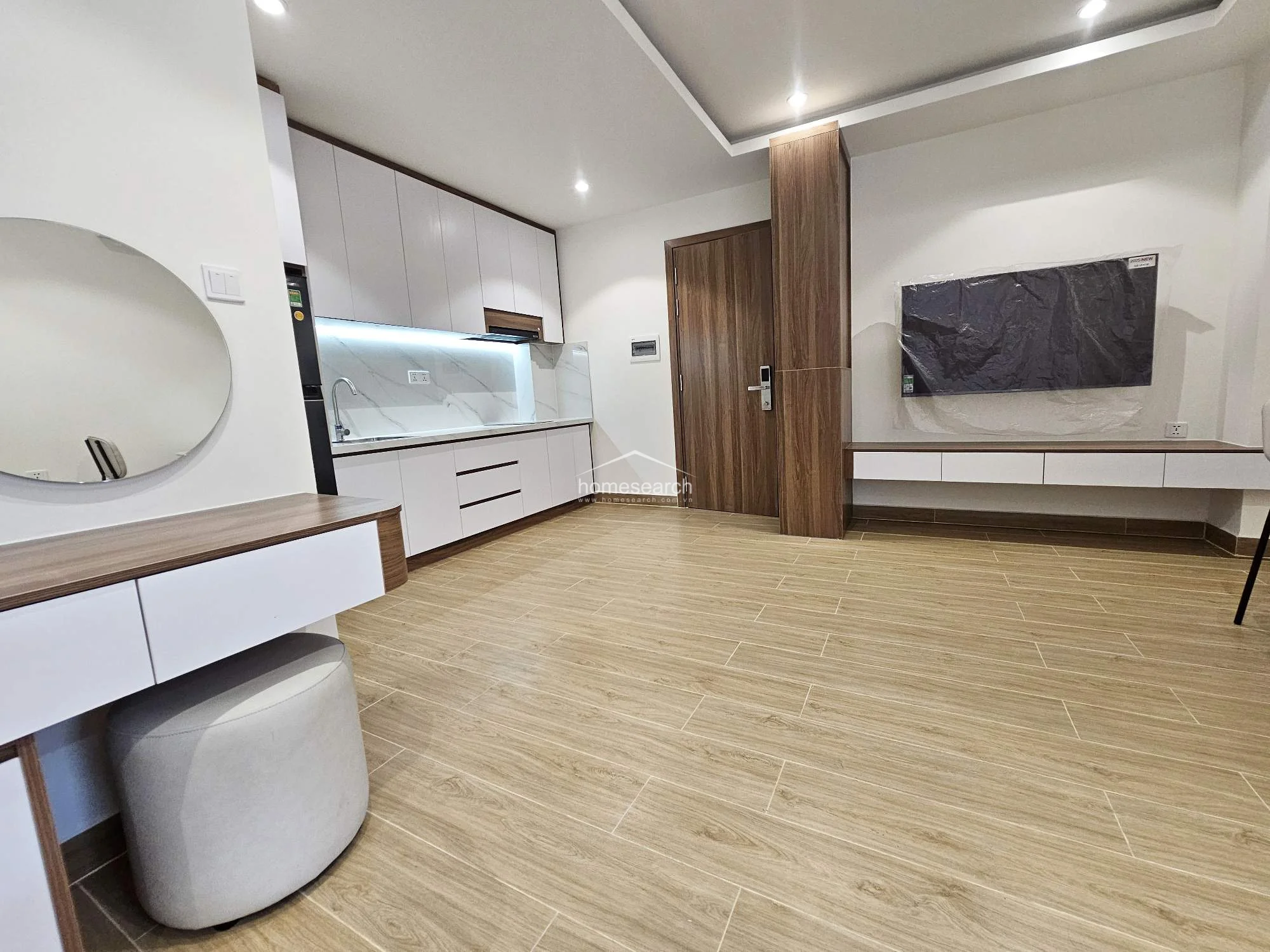 Modern Serviced Studio Apartment in Thao Dien - 2