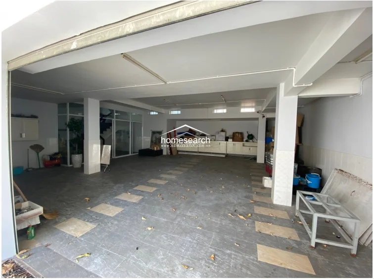 VILLA FOR RENT IN COMPOUND - THAO DIEN - 2