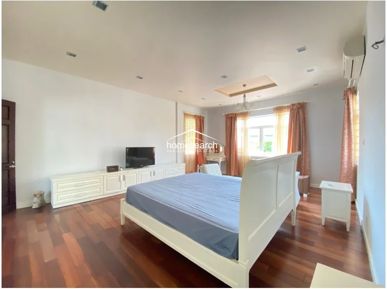 VILLA FOR RENT IN COMPOUND - THAO DIEN - 10