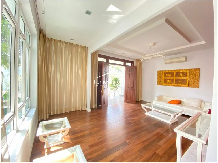 VILLA FOR RENT IN COMPOUND - THAO DIEN - 4