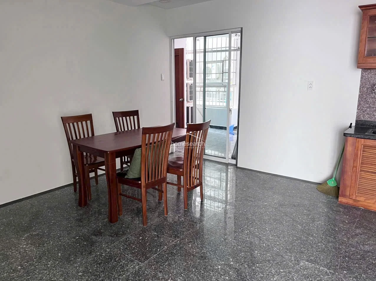 5 Bedrooms apartment in Hoang Anh River View for rent - Dist.2 - 3