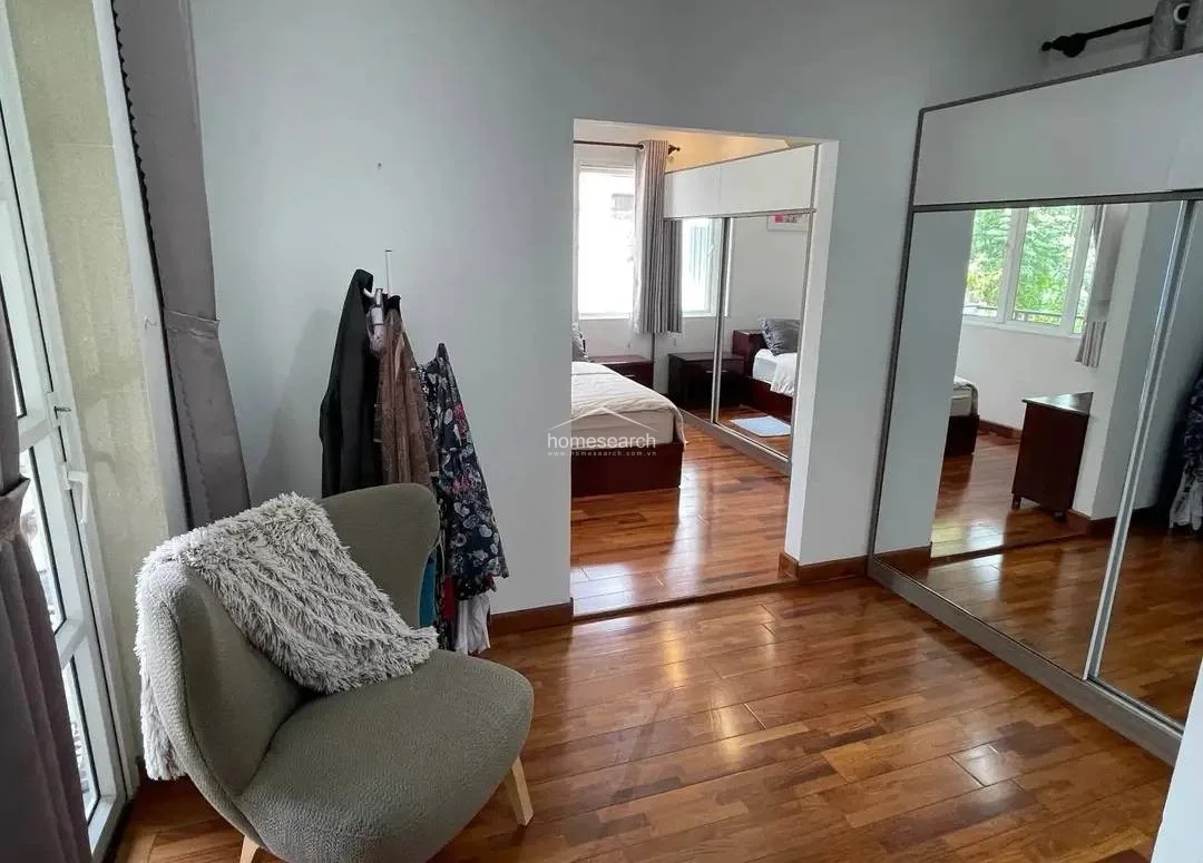 Modern Two-Story Family Home in Thao Dien - 7