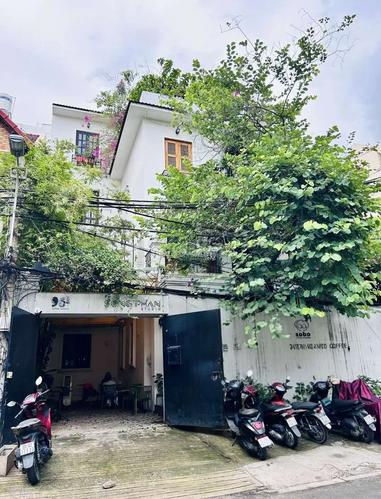 House for rent in An Khanh in An Khanh - Photo 1