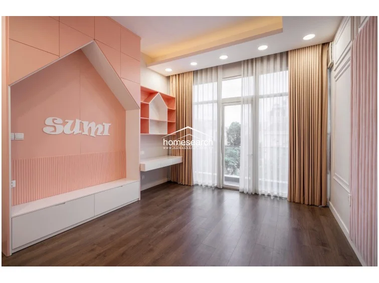VILLA FOR RENT IN COMPOUND - THAO DIEN - DIST.2 - 18