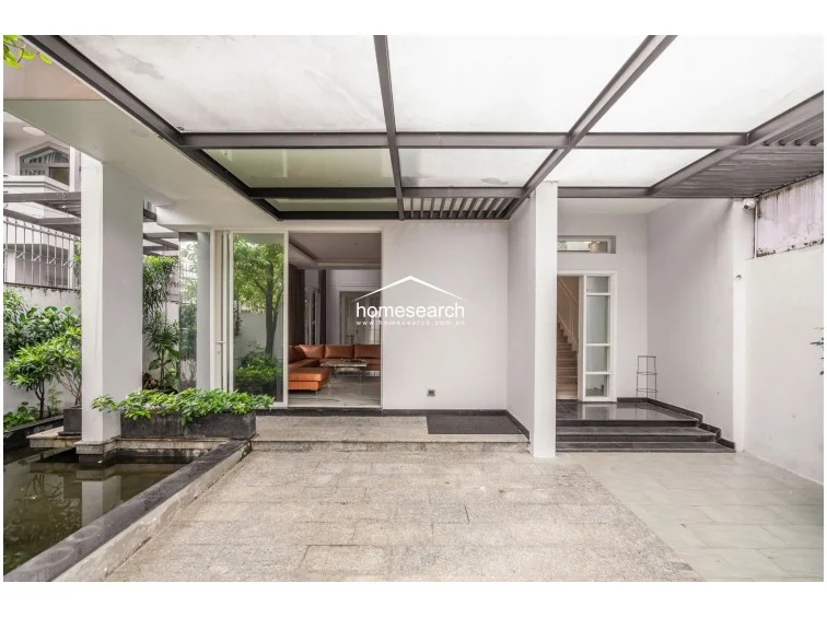 VILLA FOR RENT IN COMPOUND - THAO DIEN - DIST.2 - 2