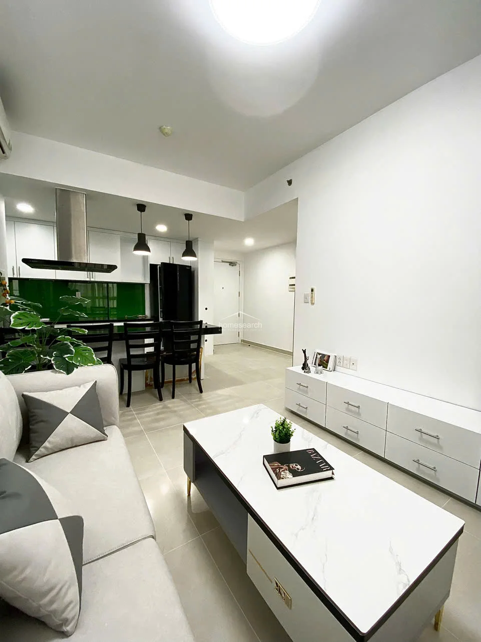 Cozy 2 Bedroom Apartment For Rent in Masteri Thao Dien in An Khanh - Photo 1
