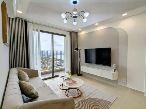 High-Floor 2-Bedroom Apartment in Masteri Thao Dien
