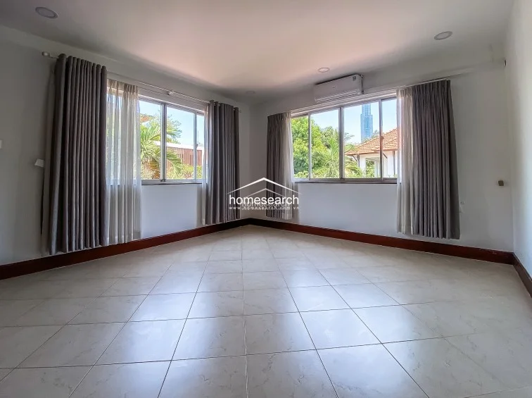 VILL FOR RENT IN COMPOUND -BINH AN, DIST.2 - 19