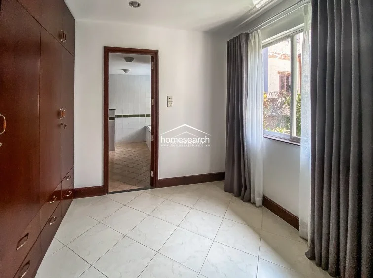 VILL FOR RENT IN COMPOUND -BINH AN, DIST.2 - 22