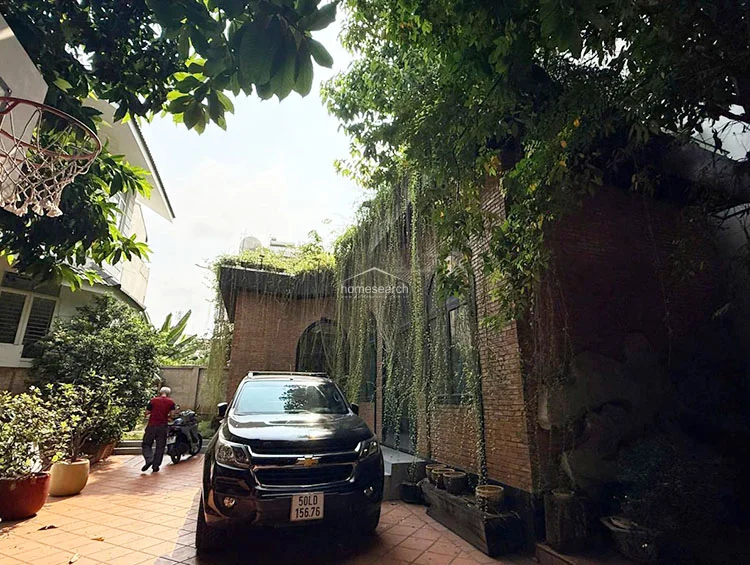 Villa for rent in compound Thao Dien - An Khanh Ward - 8