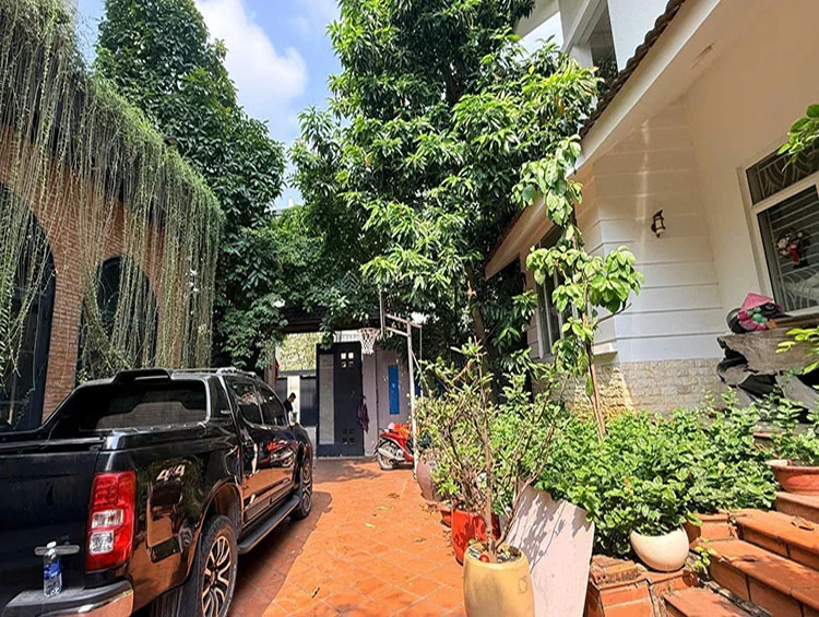 Villa for rent in compound Thao Dien - An Khanh Ward - 3