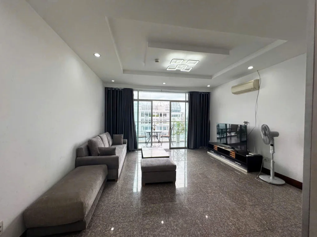 4 Bedroom apartment in Hoang Anh River View for rent