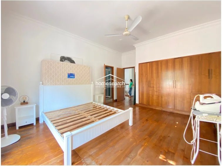 VILLA FOR RENT IN COMPOUND - THAO DIEN - DIST.2 - 23