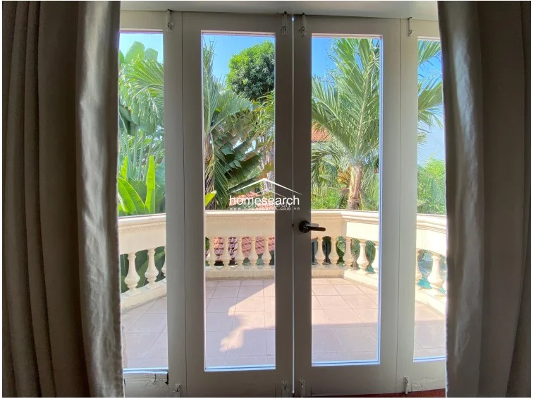 VILLA FOR RENT IN COMPOUND - THAO DIEN - DIST.2 - 32