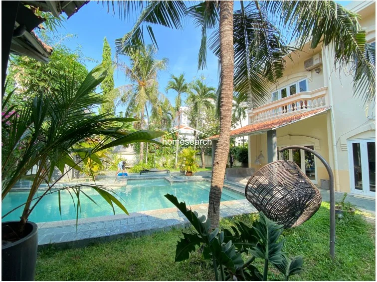 VILLA FOR RENT IN COMPOUND - THAO DIEN - DIST.2 - 2