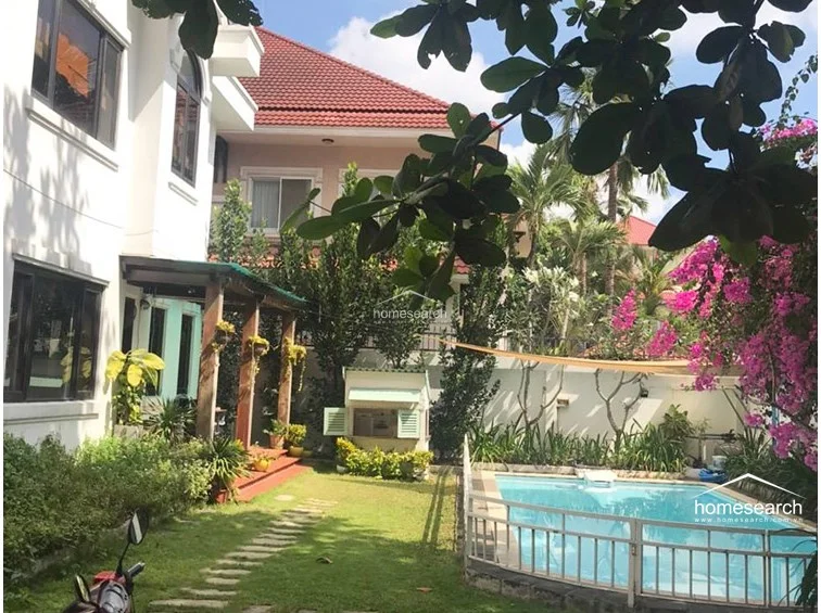 Villa for rent in compound Tran Nao - 11