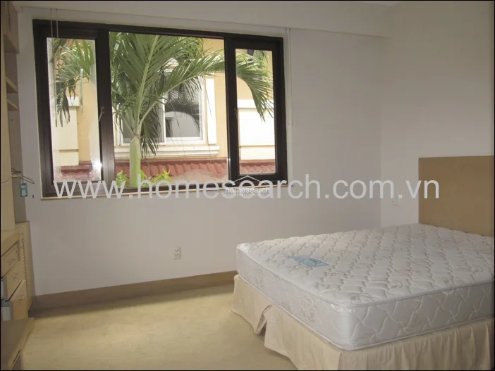 Villa for rent in compound Tran Nao - 33