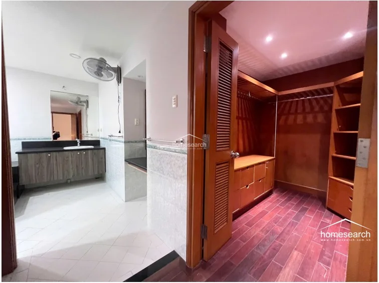 Villa for rent in compound Tran Nao - 48