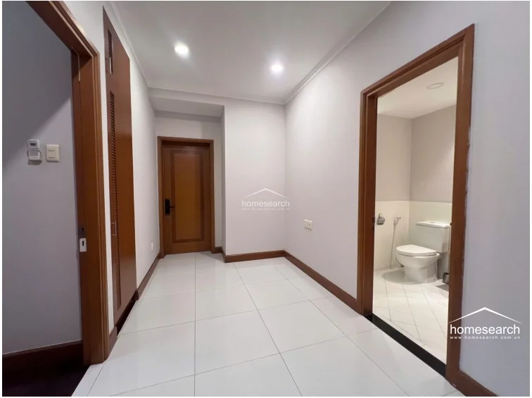 Villa for rent in compound Tran Nao - 38