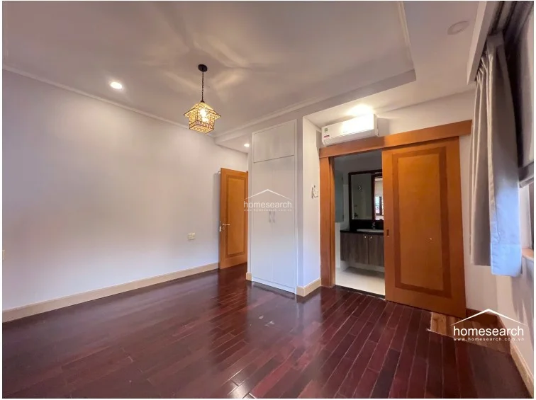 Villa for rent in compound Tran Nao - 45