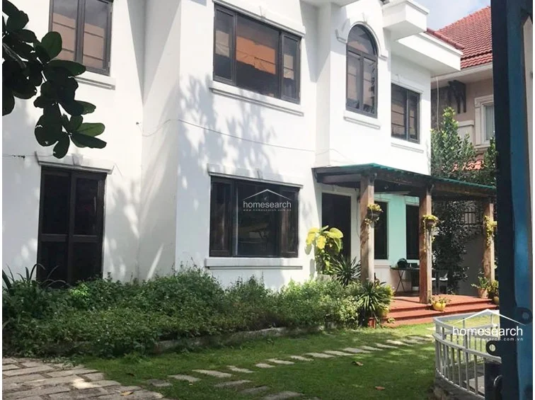 Villa for rent in compound Tran Nao - 56