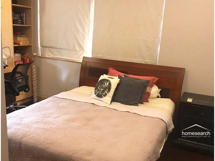 Villa for rent in compound Tran Nao - 3