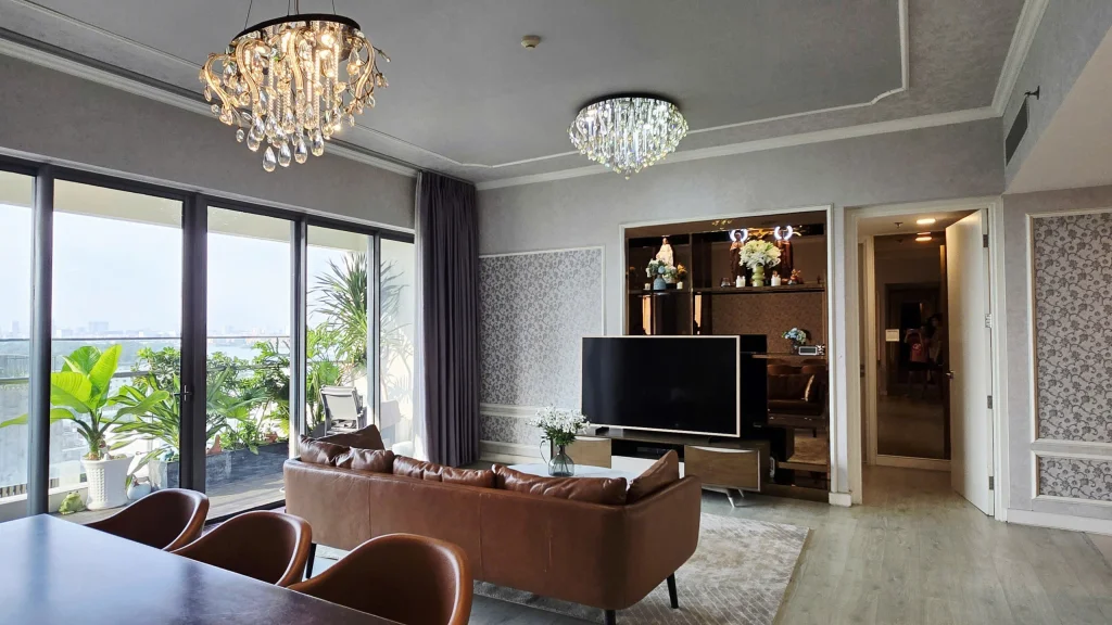 4 Bedroom apartment in Gateway for rent