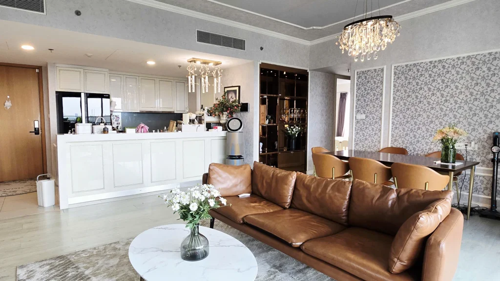 4 Bedroom apartment in Gateway for rent - 4