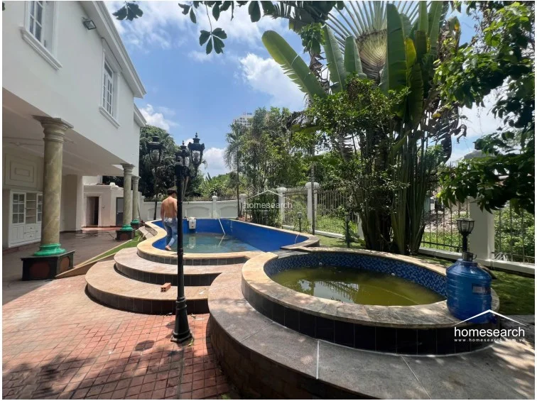 VILLA FOR RENT IN COMPOUND THAO DIEN - 3