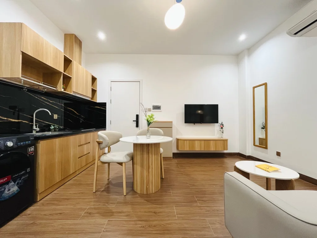 Modern 1-Bedroom Serviced Apartment with Shared Pool in Vibrant Thao Dien