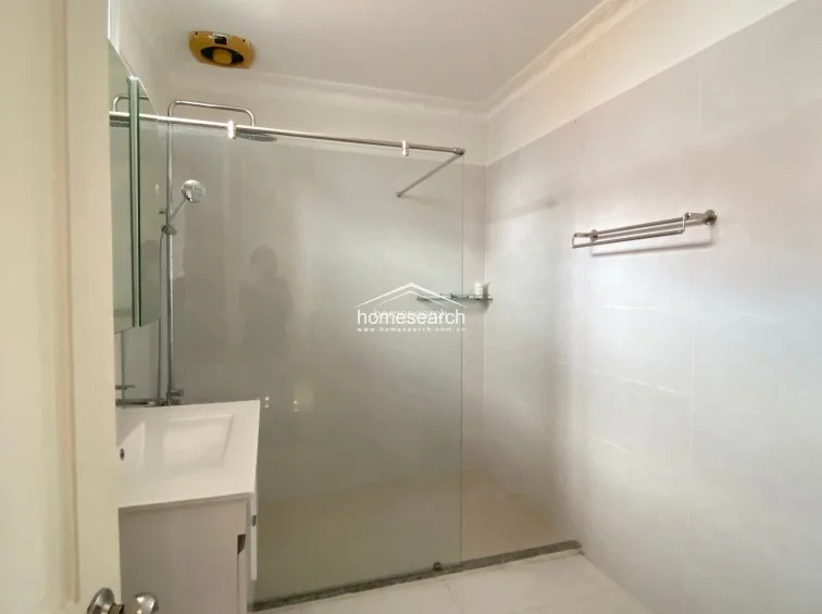 VILLA FOR RENT IN COMPOUND - BINH AN - DIST.2 - 10