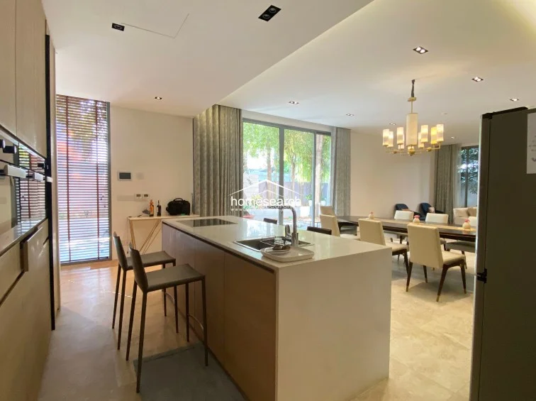 VILLA FOR RENT IN COMPOUND - THAO DIEN - DIST.2 - 8