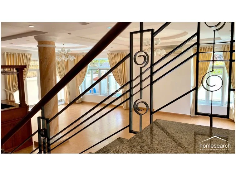 Villa for rent in compound Thao Dien - 11