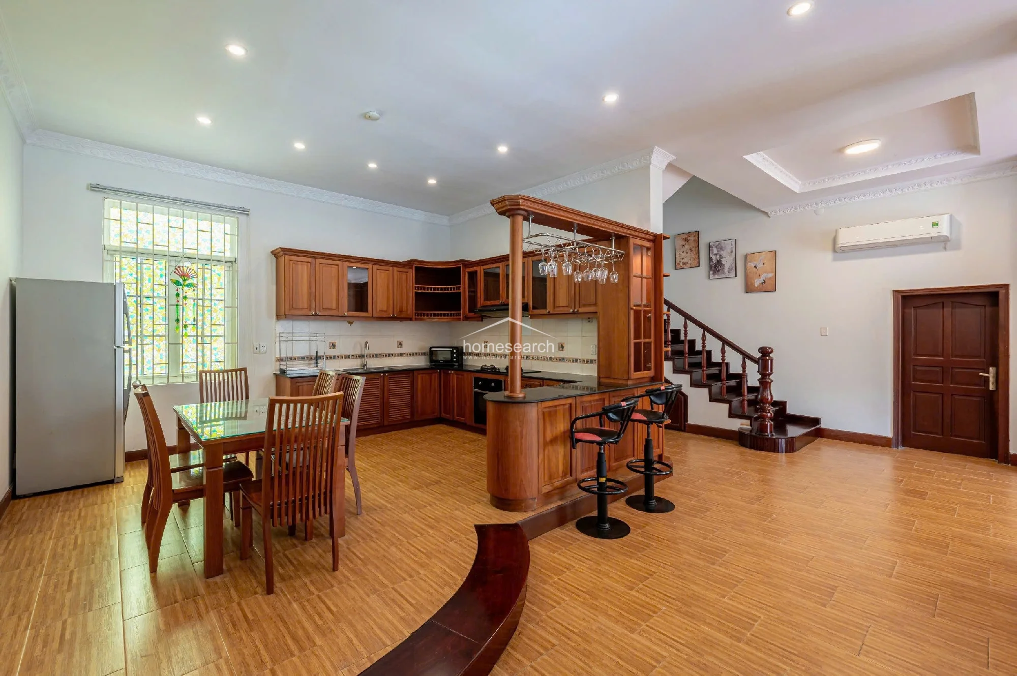 Villa for rent in Thao Dien - An Khanh Ward - 10