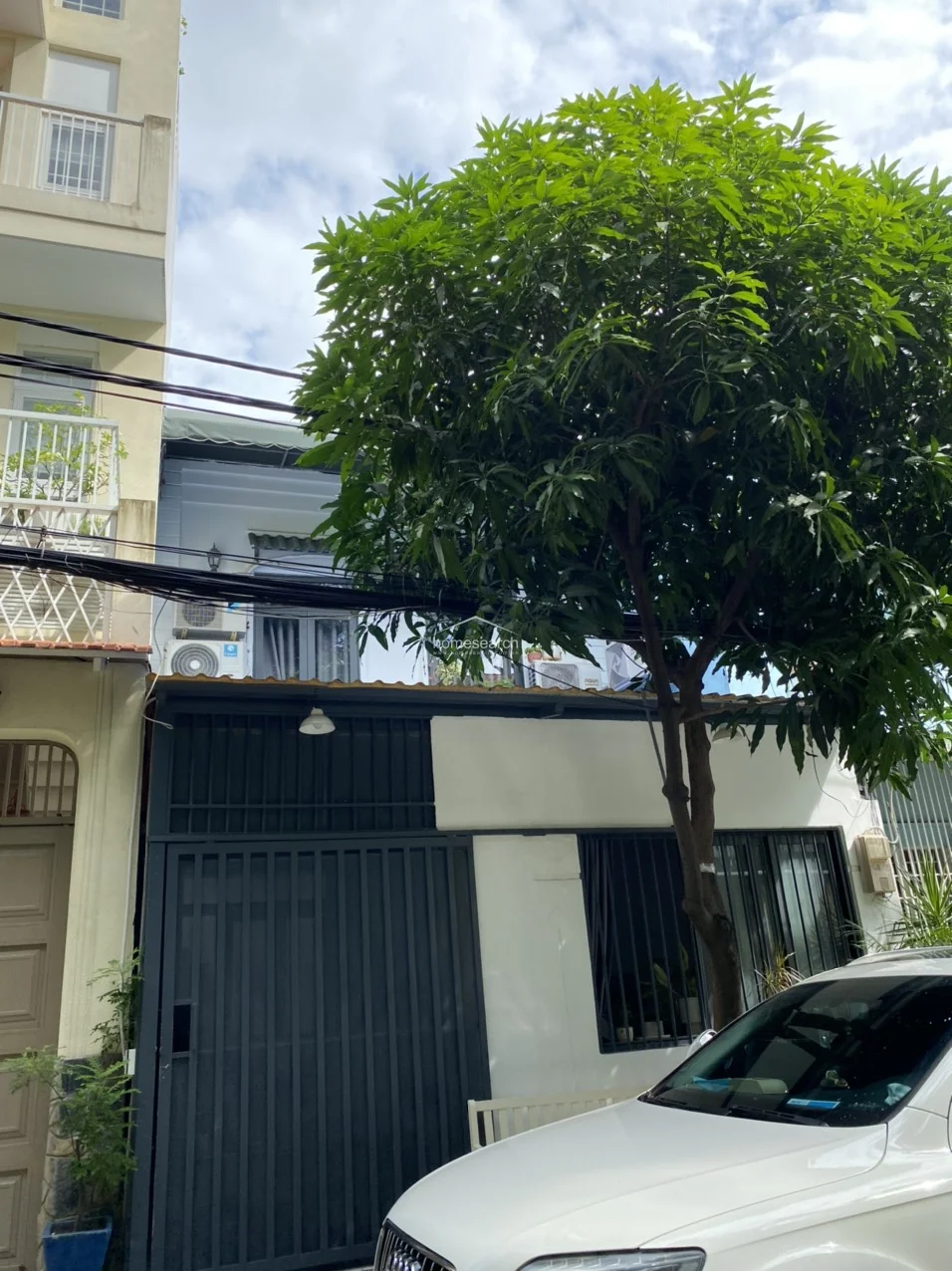 House for rent in Thao Dien - An Khanh Ward in An Khanh - Photo 1