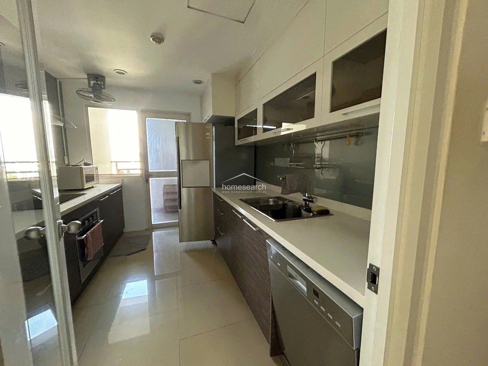 3 Bedroom apartment for rent in River Garden - An Khanh Ward - 3