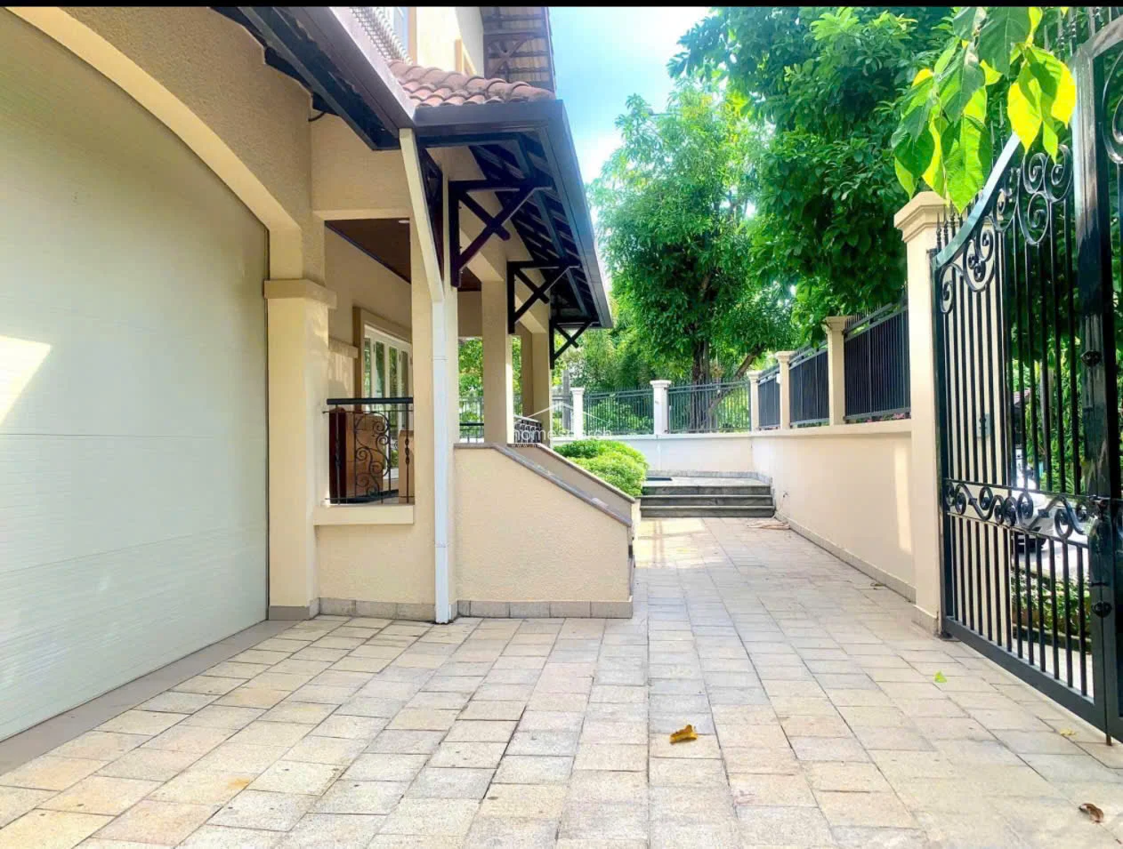 Villa for rent in compound Thao Dien - An Khanh Ward - 7