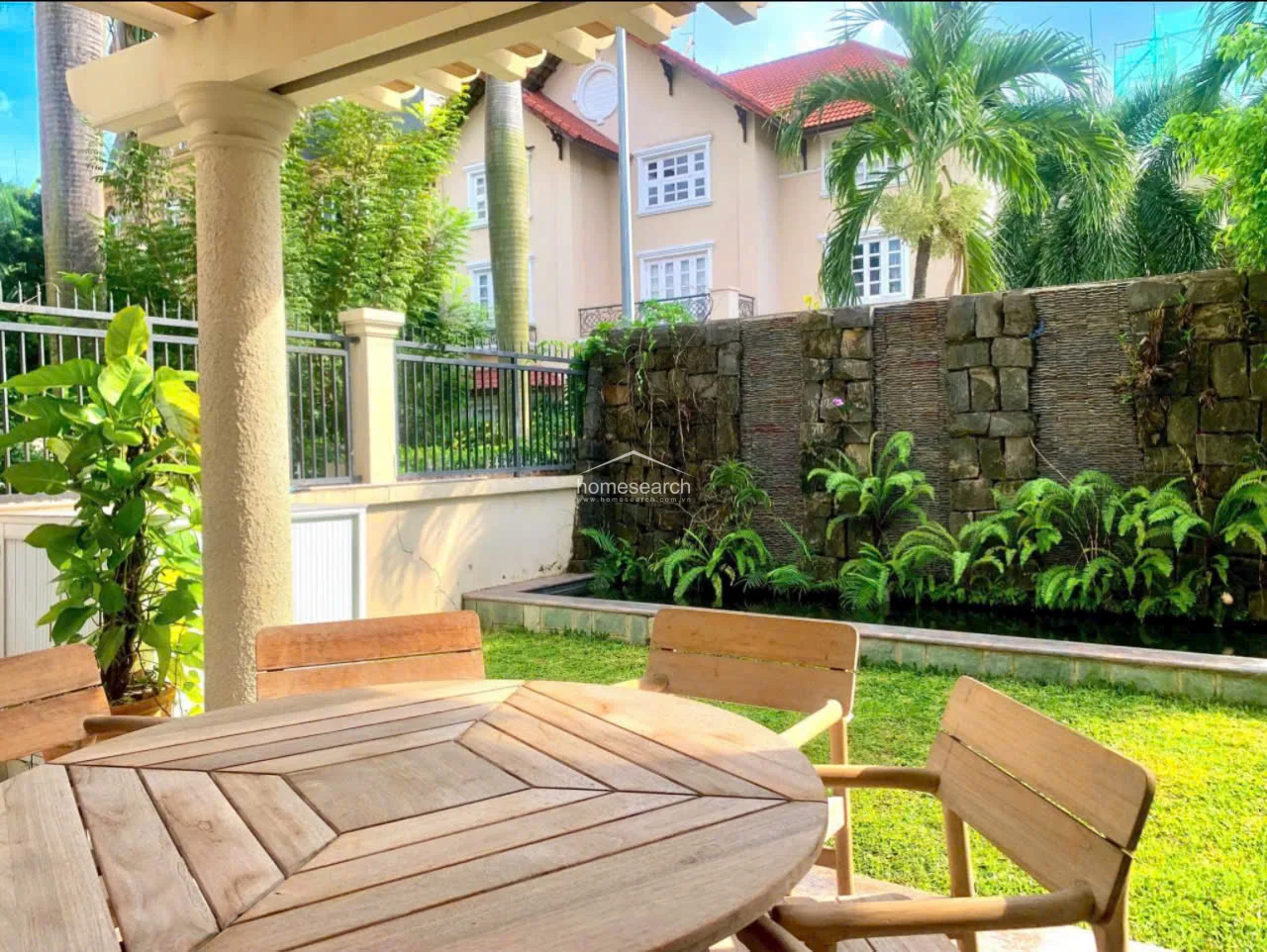 Villa for rent in compound Thao Dien - An Khanh Ward - 8