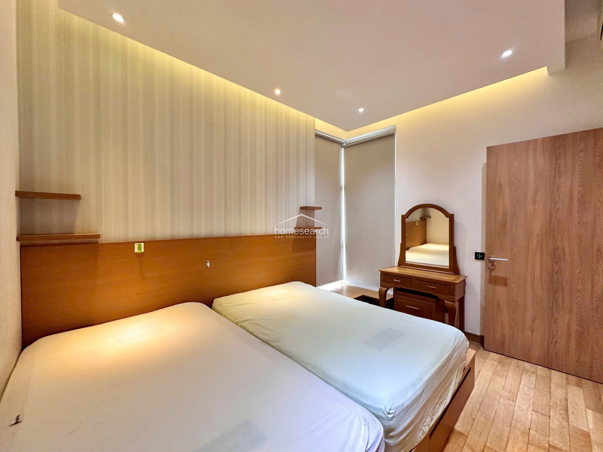 Luxurious 3-Bedroom Unfurnished Apartment with Panoramic City Views in The Estella, An Phu - 11