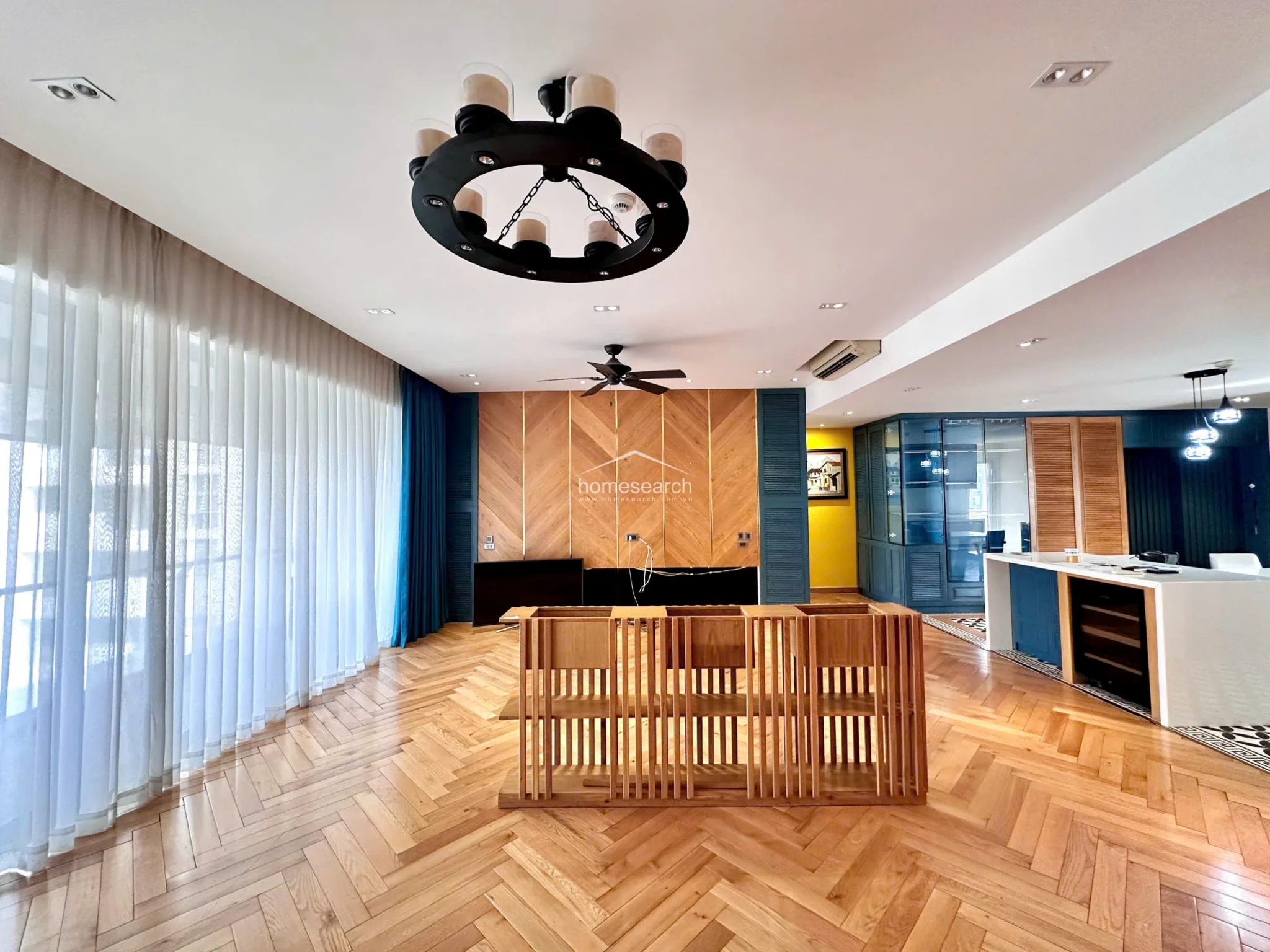 Luxurious 3-Bedroom Unfurnished Apartment with Panoramic City Views in The Estella, An Phu - 5