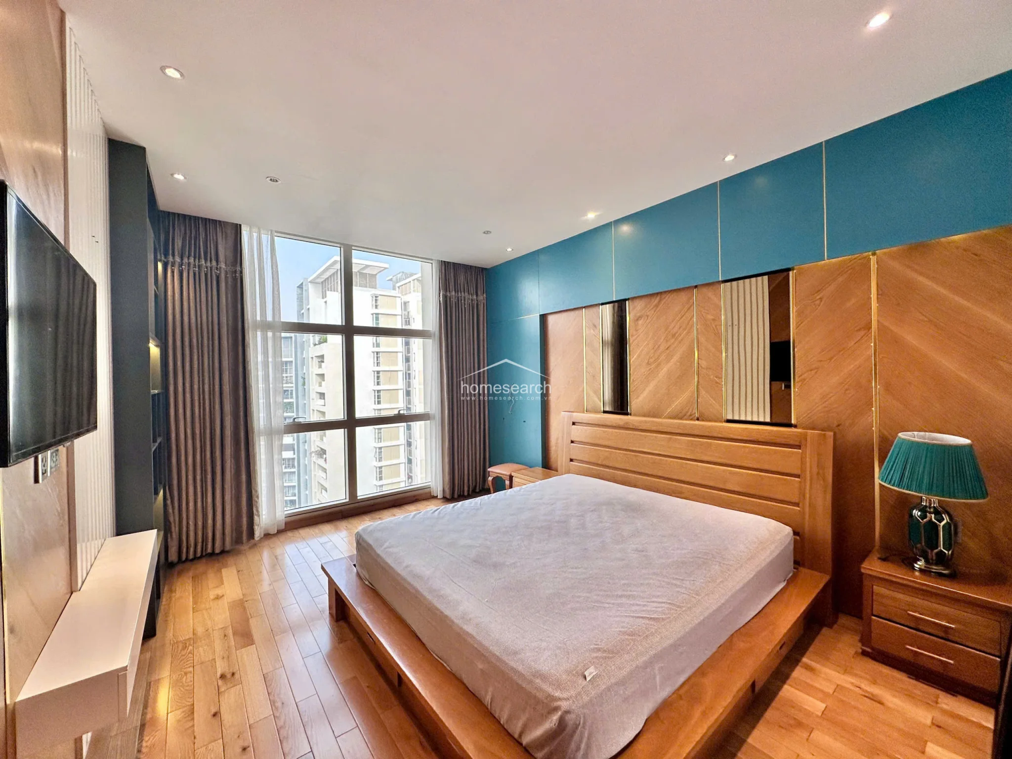 Luxurious 3-Bedroom Unfurnished Apartment with Panoramic City Views in The Estella, An Phu - 18