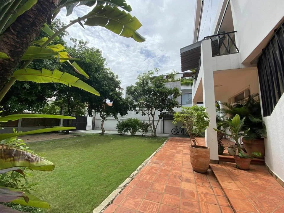 Luxury Villa for Rent on Tran Nao St. - 8