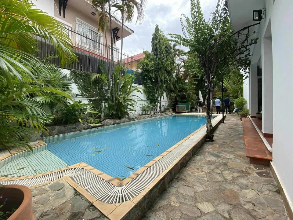 Luxury Villa for Rent on Tran Nao St. - 9