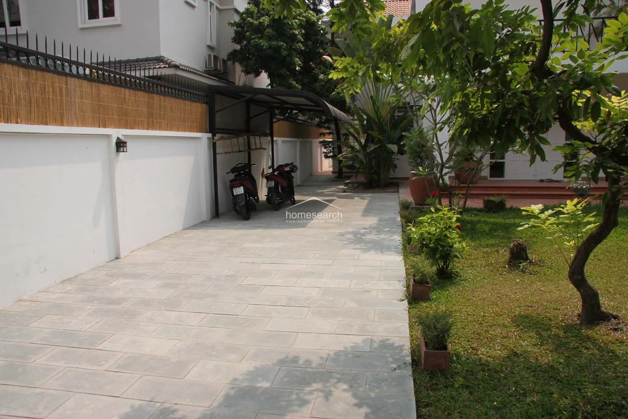 Luxury Villa for Rent on Tran Nao St. - 12